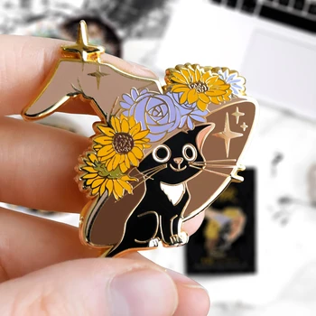 Smieklīgi Melnais Kaķis, Mags Cepuri Cieto Emaljas Pin Cute Karikatūra Burvju Akadēmijas Ziedu Cepuri Kaķi Broša Žetons Modes Aksesuāru Unikālu Dāvanu